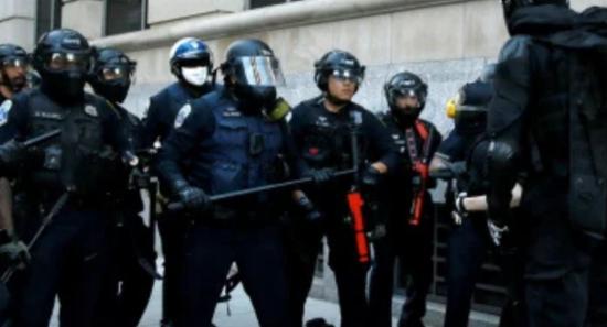 Trump deploys National Guard after clashes in LA